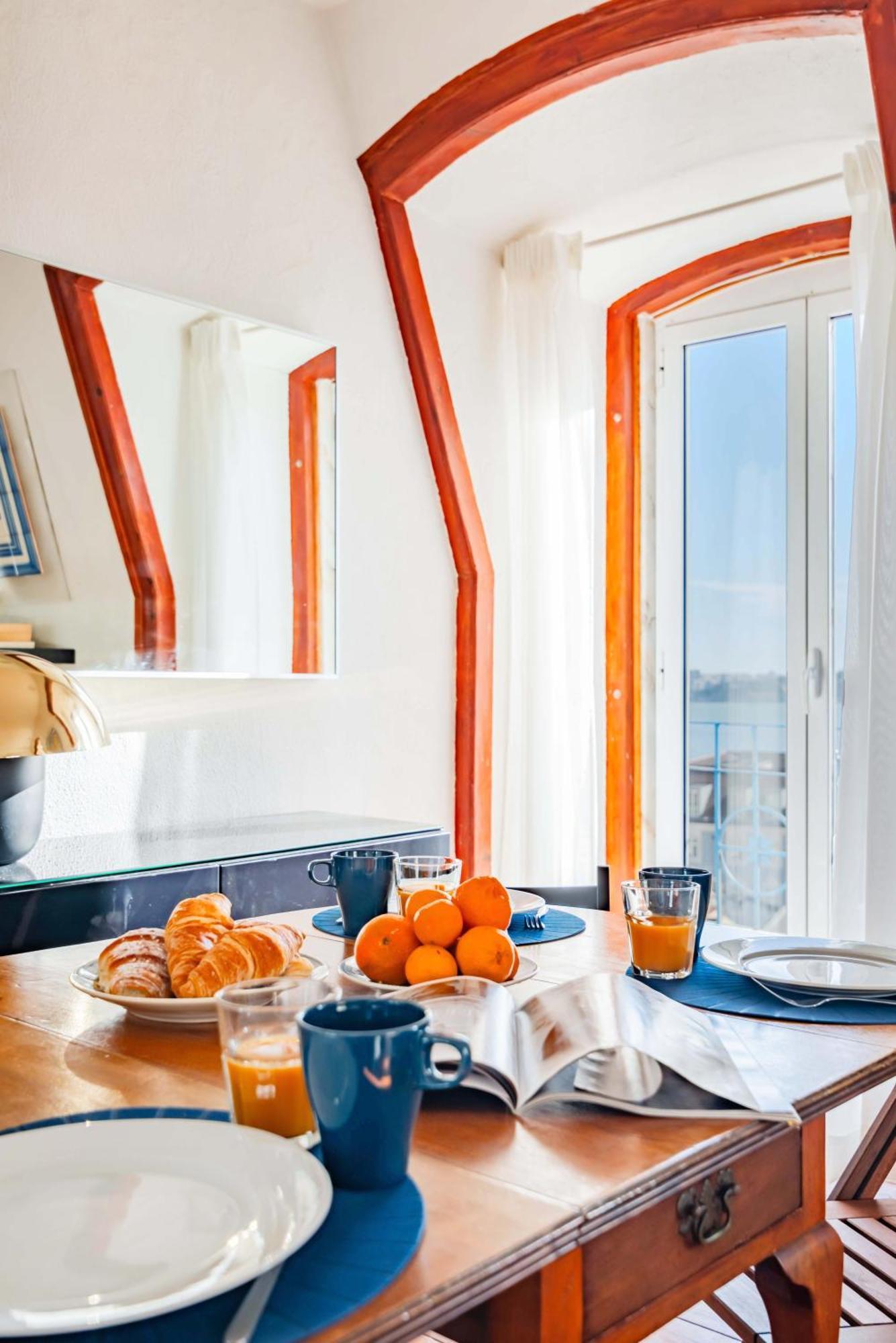 Bica'S River View Duplex ลิสบอน ภายนอก รูปภาพ